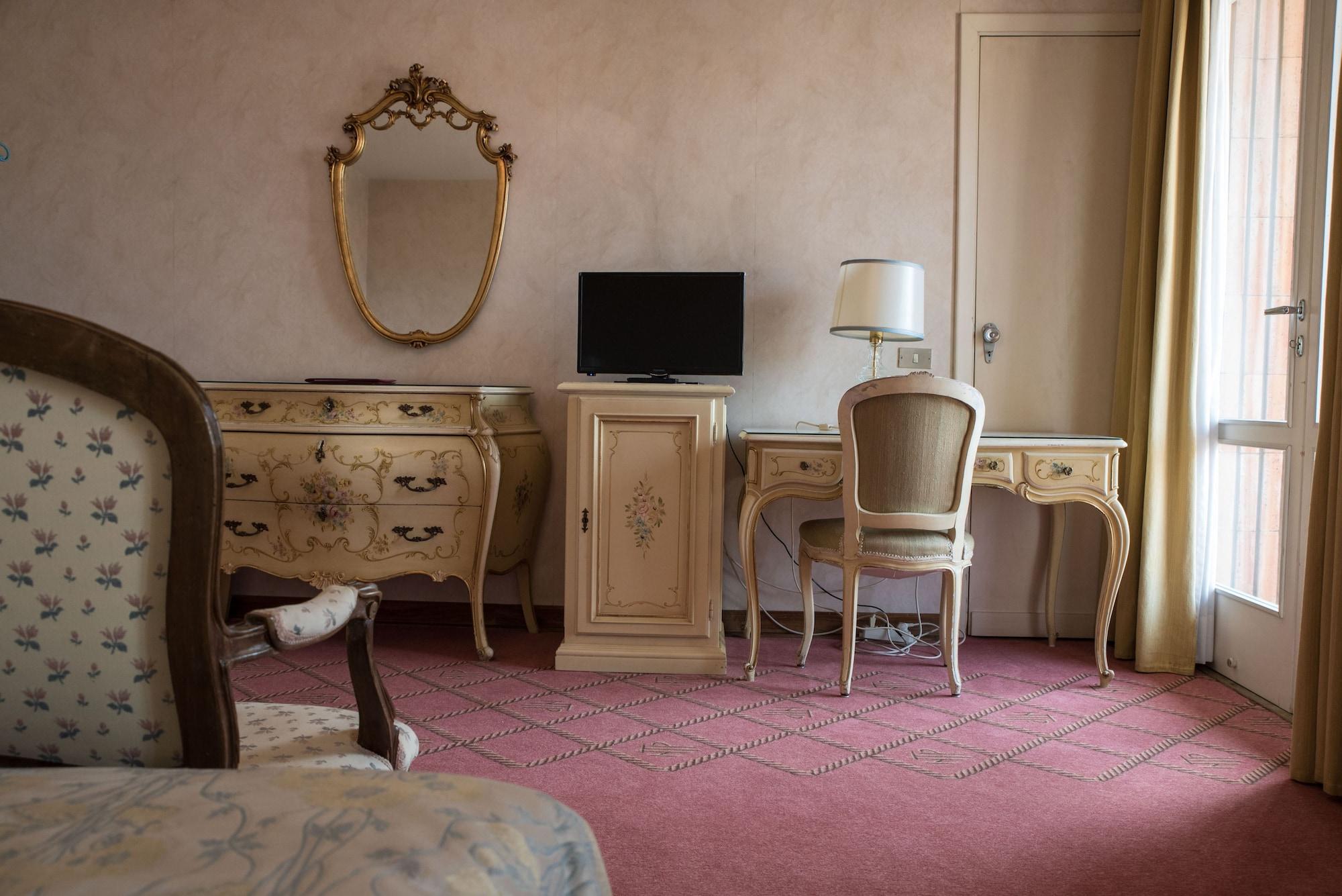 Grand Hotel Tamerici & Principe Монтекатини Терме Екстериор снимка